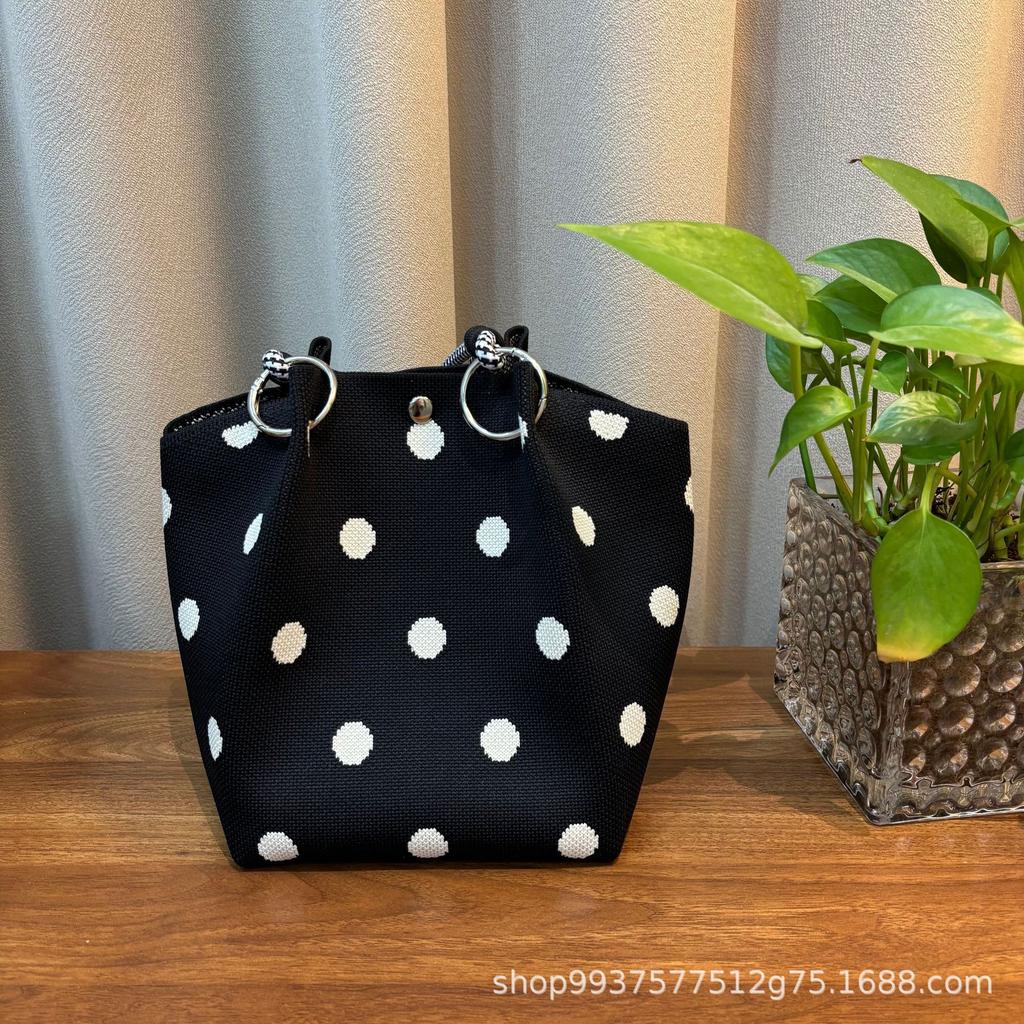 New Woven Ring Buckle Bag Knitted Bag Three-dimensional Magnetic Buckle Handbag Handbag Handbag Knitting