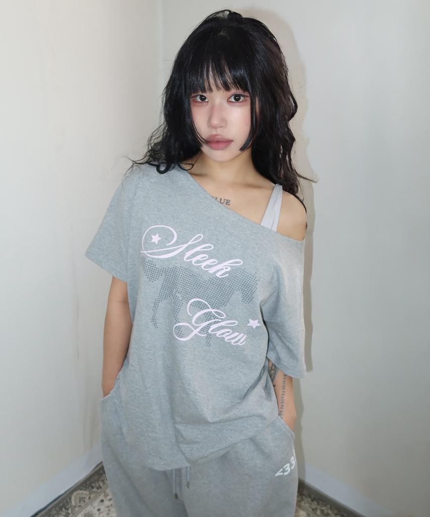 Seulliggeullou Horse One-Shoulder T-Shirt [Gray]