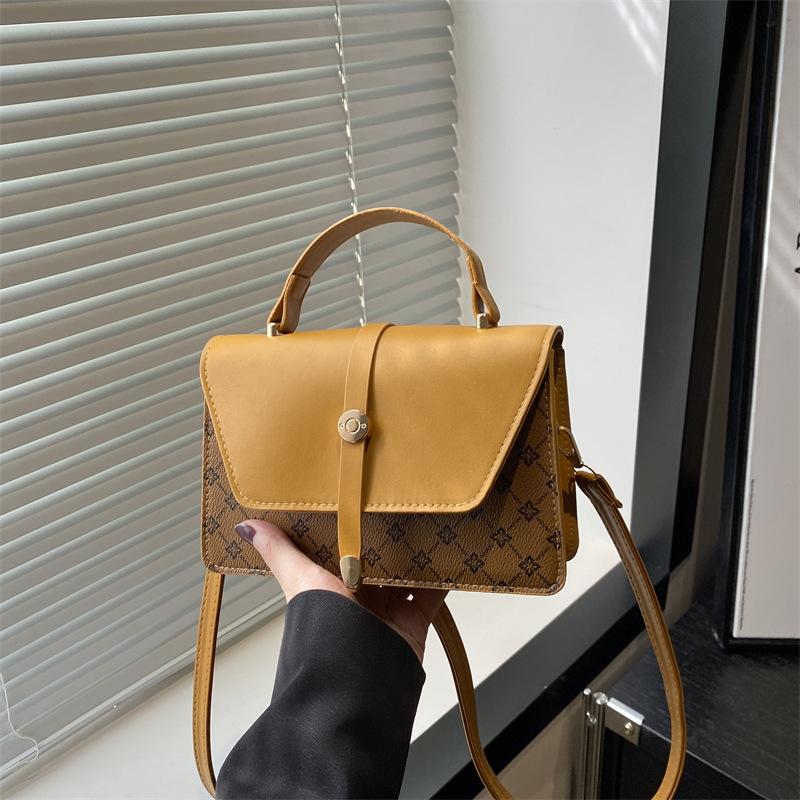 

Сумки женские нишевые 2025 сезон новые популярные сумки-мессенджеры сумки подмышку высокая текстура плечо мода маленькая квадратная сумка коричневый