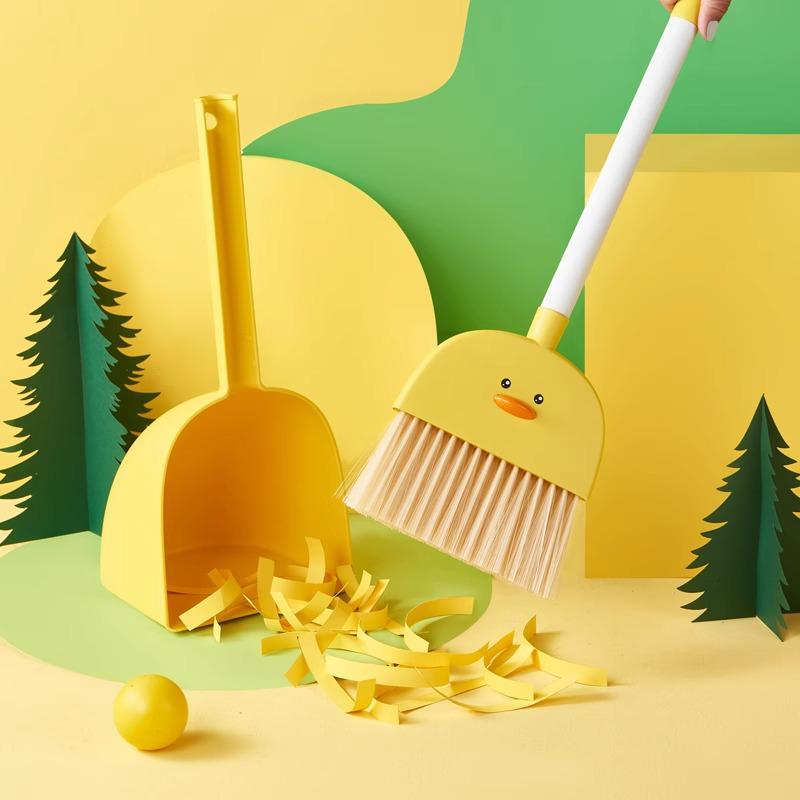 Kids' Yellow Duck Mini Broom & Dustpan Set - Adorable Sweeping Toy for Children