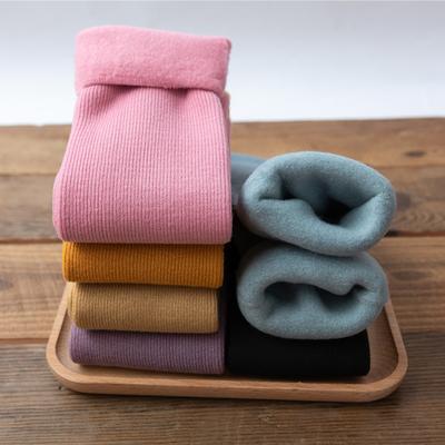 1 paire de chaussettes chaudes d'hiver pour femmes, douces, épaisses, en nylon thermique, couleur unie, en velours, pour dormir au sol, noires, cadeau