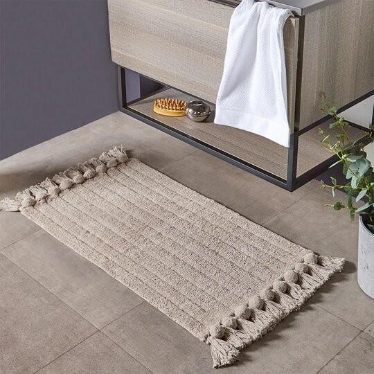 Furn Tassel Ribbed Bath Mat