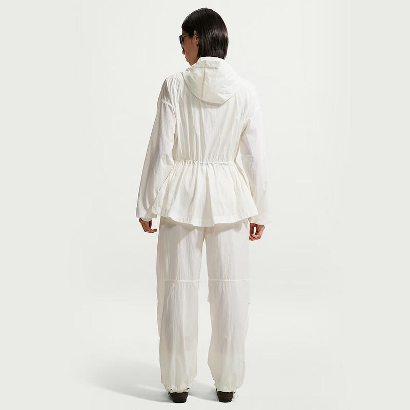 Nike Women's Versatile Woven Jacket