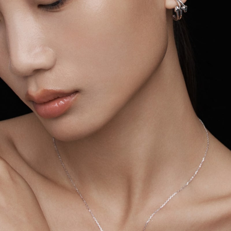 

amidibloom arrow Y necklace gold plated