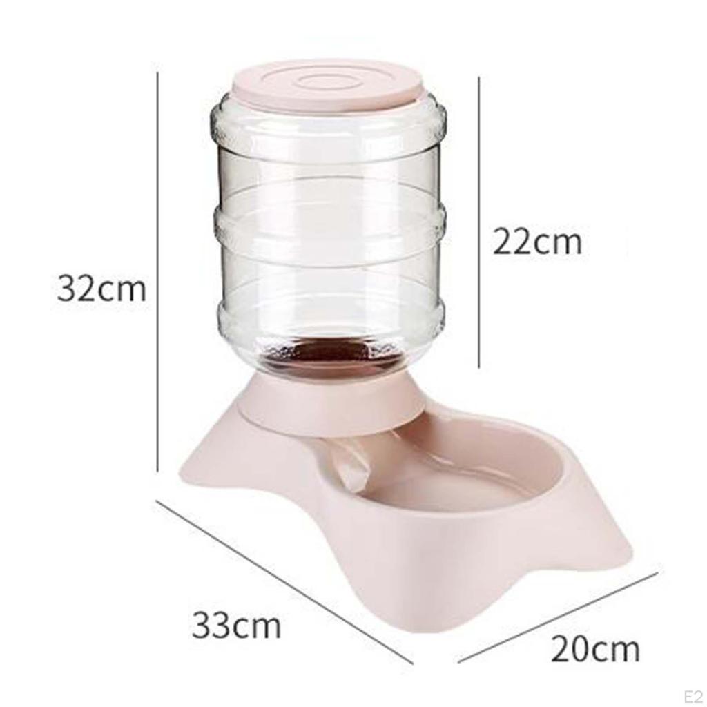 Feeder with 8L Capacity - Convenient Feeding Solution for Dogs and Cats