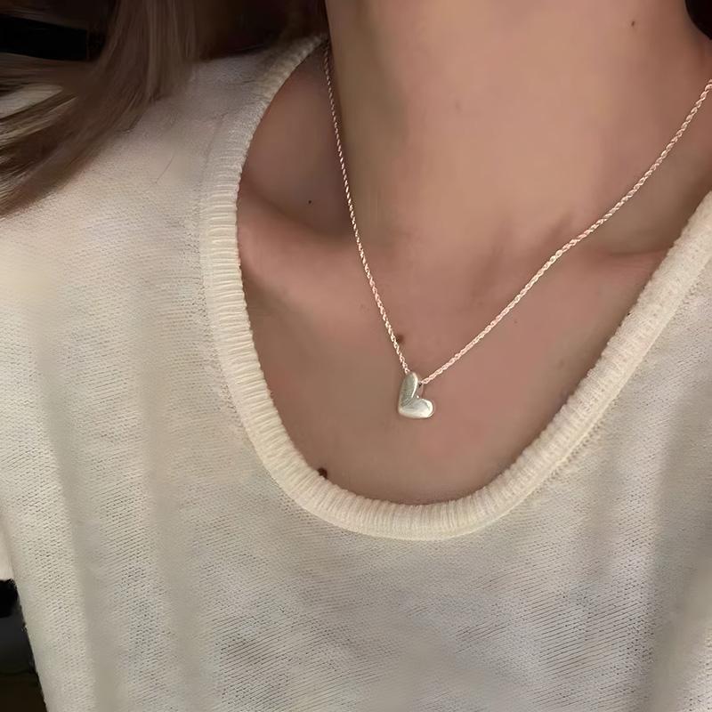 

New 925 Sterling Silver New Ladies Drawing Love Fine Jewelry High Quality Heart-Shaped Pendant Necklaces For Women Wedding Gift