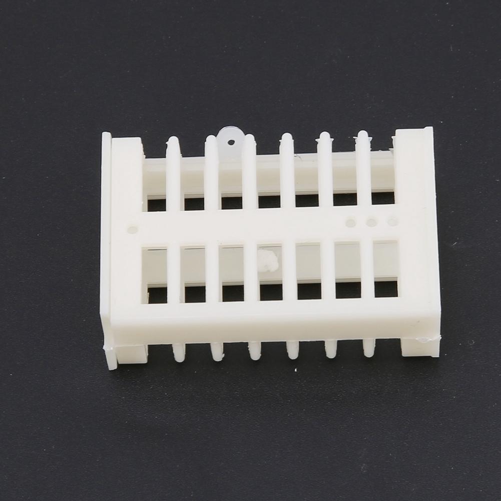 100pcs Beekeeping Tool Plastic Bee Cage Foster Cups Prison King Bee House