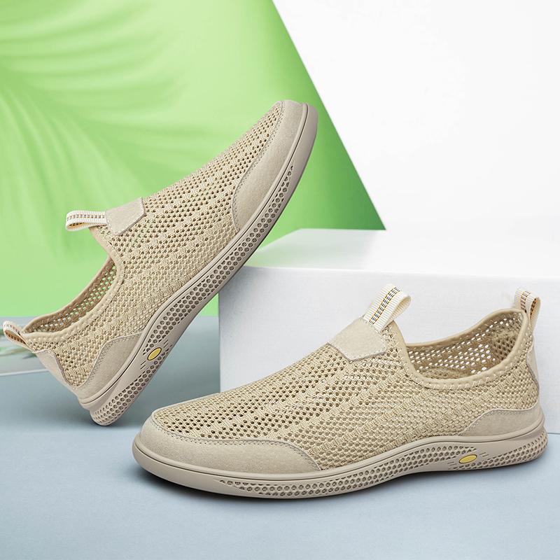 Fashion New Breathable Mesh Shoes Slip On Mens Sports Sandals Light Soft Soled Casual Shoes Leisure Walk Summer Flats Outdoor Loafers