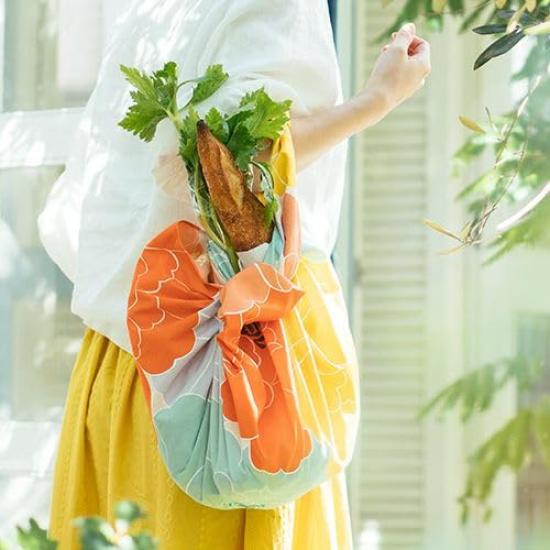 Furoshiki Aqua Drop Recycle finish that can even carry Comes in a Musubi exclusive gift box Klam Peony Musubi Gift100cm (Wrapping Cloth)