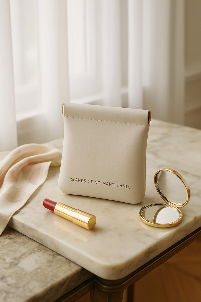 Faux Leather Mini Cosmetic Bag Waterproof Elegant Magnetic Closure Portable Multi-functional Women Lipstick Makeup Sanitary Pad Pouch Coins Purse Gift