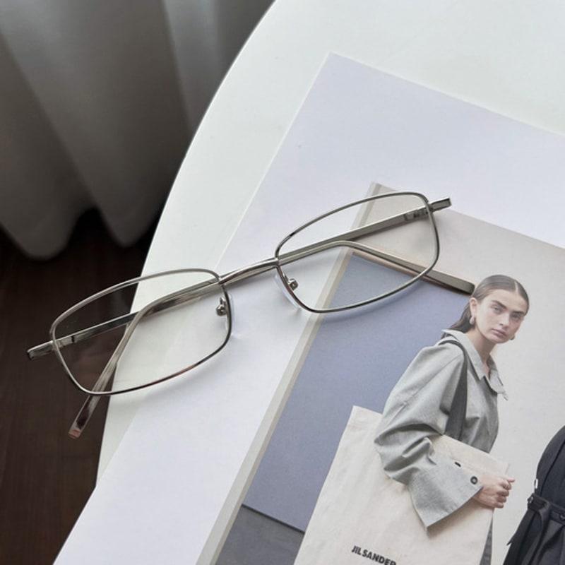 

LOOKING4U Neoretro Geek Chic 8021 Glasses Frame SILVER SILVER