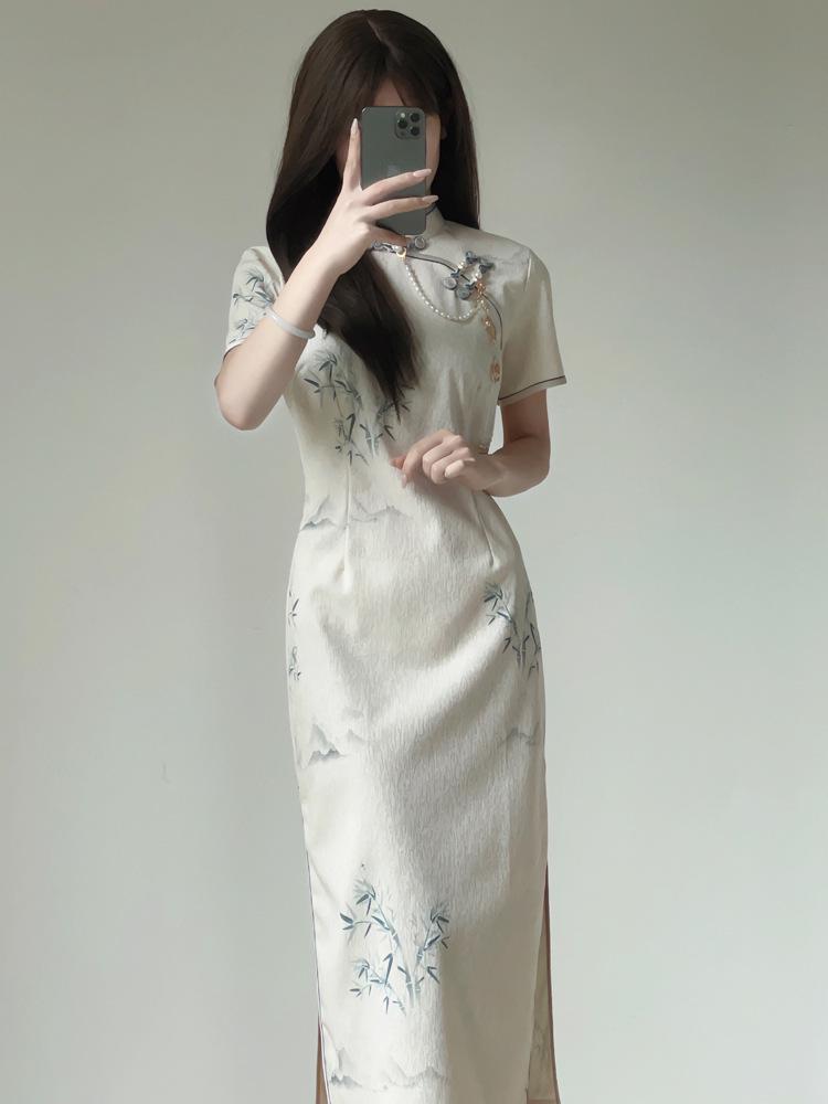 Vintage-Inspired Elegant Cheongsam: 2025 Summer Collection for Young Women