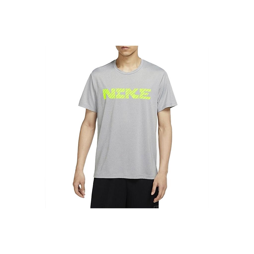 Nike T Shirts Men's Light Gray Crew Neck Moderate Straight Fit DD1751-073