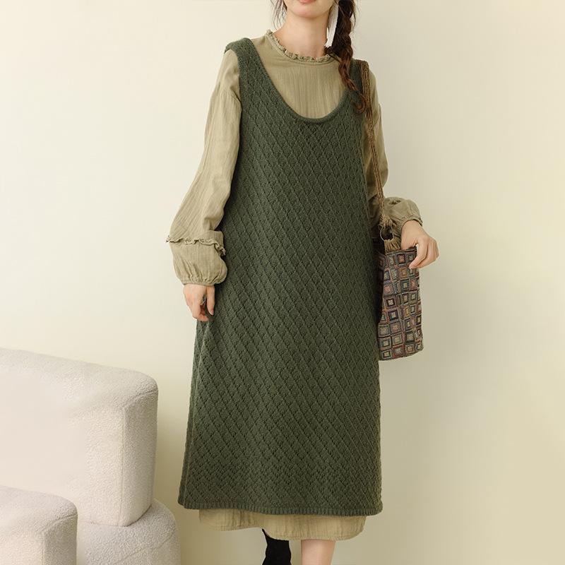 

Fall/Winter V-Neck Cutout Knit Dress with Slit and Layered Sweater Vest One Size