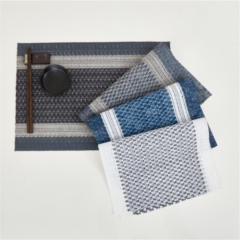Spill Proof Dining Table Mats Sturdy Polyester Fabric Elegant Kitchen Decoration Accessory
