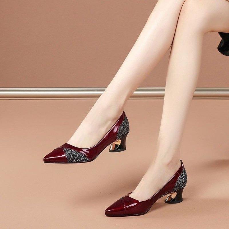 Fashion Fashion Women's High Heels Pumps 4CM Middle Heeled Elegant Ladies Wedding Shoes Sexy Red Pointed Toe Shallow Slip-On Party Shoes