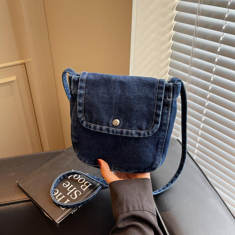 Streetwear Denim Crossbody Bag For Women With Magnet Closure For Casual Day Use