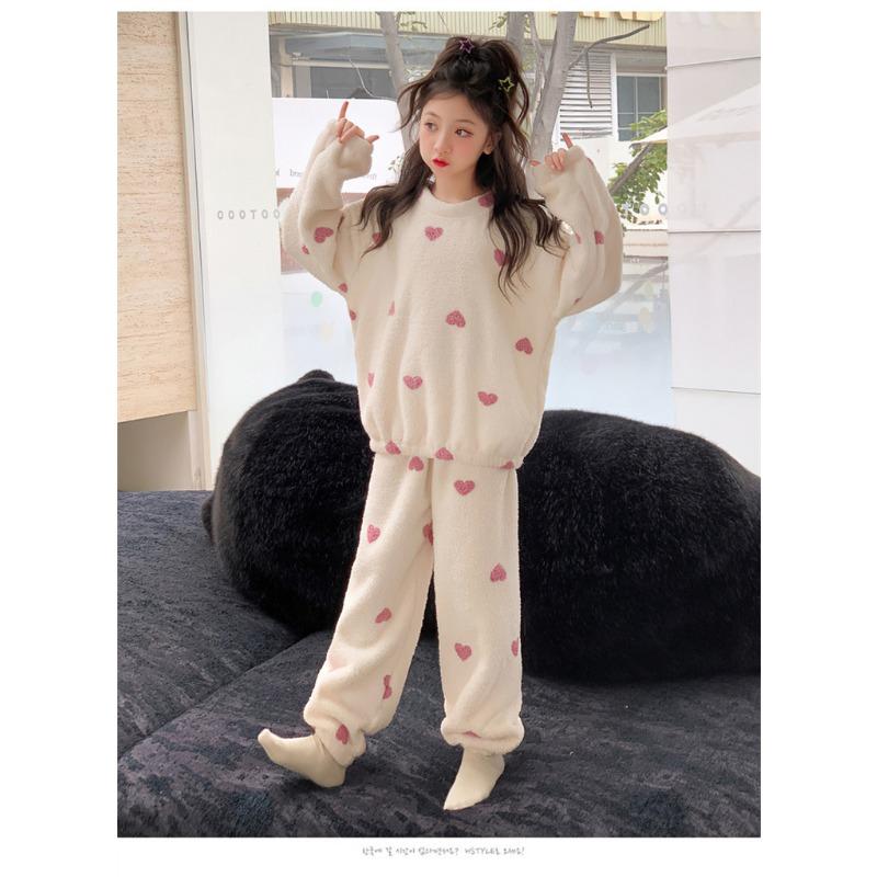 Girls Winter Coral Fleece Loungewear Set Big Kid Heart Pattern
