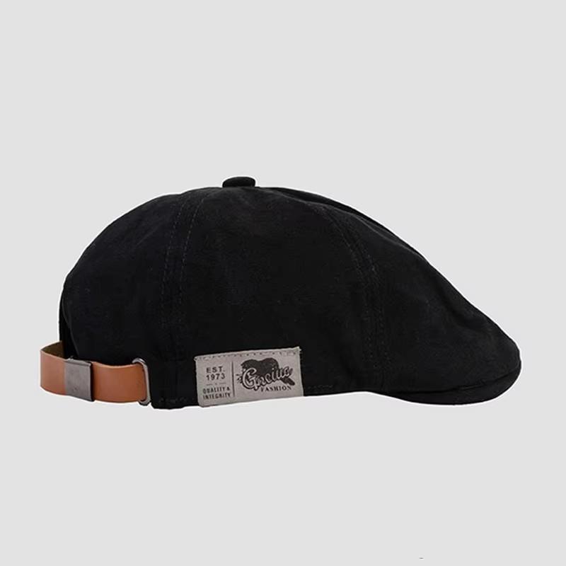 Retro classic beret for men and women Japanese street trend back wearing hat woman Korean version beret