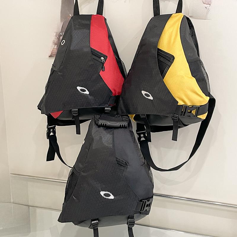 Torba piersiowa o dużej pojemności, torba crossbody na bok pleców o dużej pojemności, wiele kieszeni, odpowiednia do sportów na świeżym powietrzu, podróży i cyk