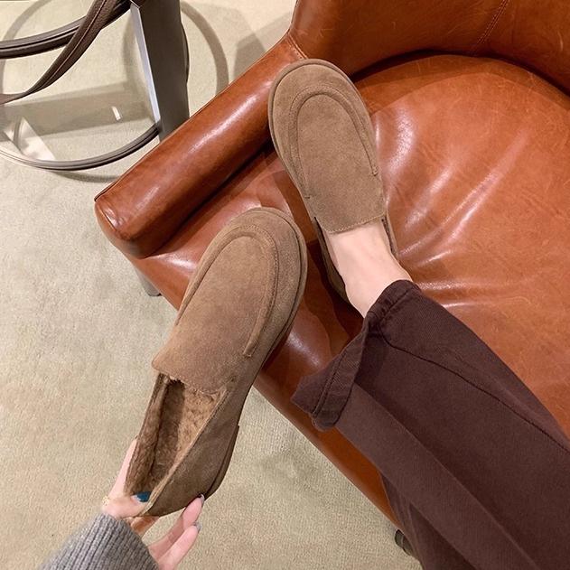 Retro Soft Glutinous Loafers for Women's Autumn and Winter New Round Toe and Plush Beanie Shoes