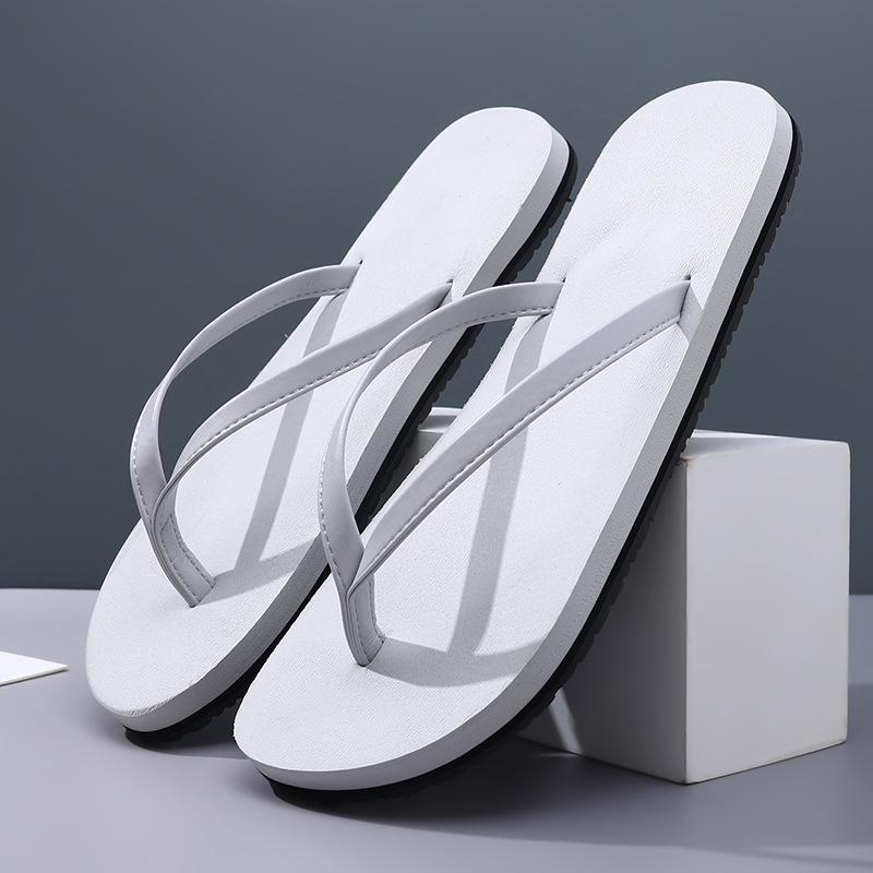 Summer Men's Flip-flops Travel Outer Wear Rubber Non-slip Wear-resistant Fashion Pinch Foot Beach Summer Slippers Men