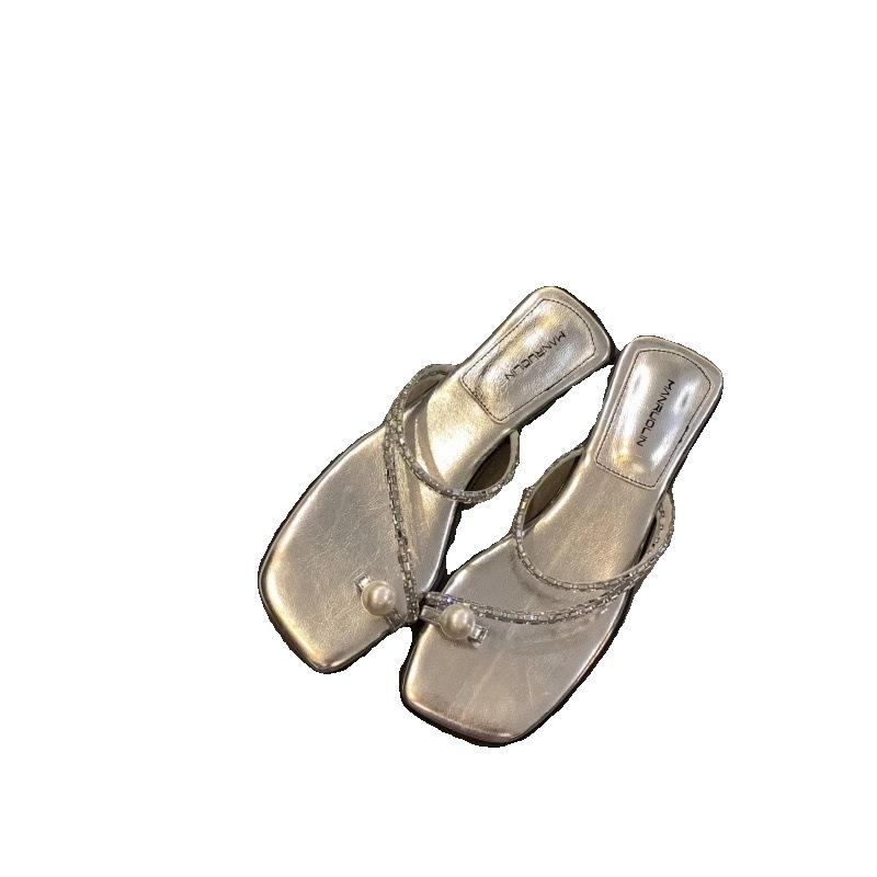 French Flat-Bottomed Rhinestone Sandals Women'S Summer Wear Pearl Toe Cover With Skirt Cool Slippers