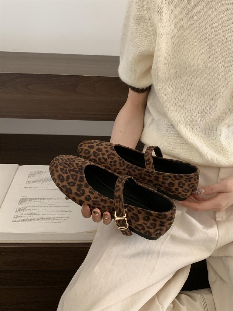 JB JIABAO Jiabao 2025 New One-word French Retro Leopard Print Light Mouth Flat-soled Single Shoes with French Style