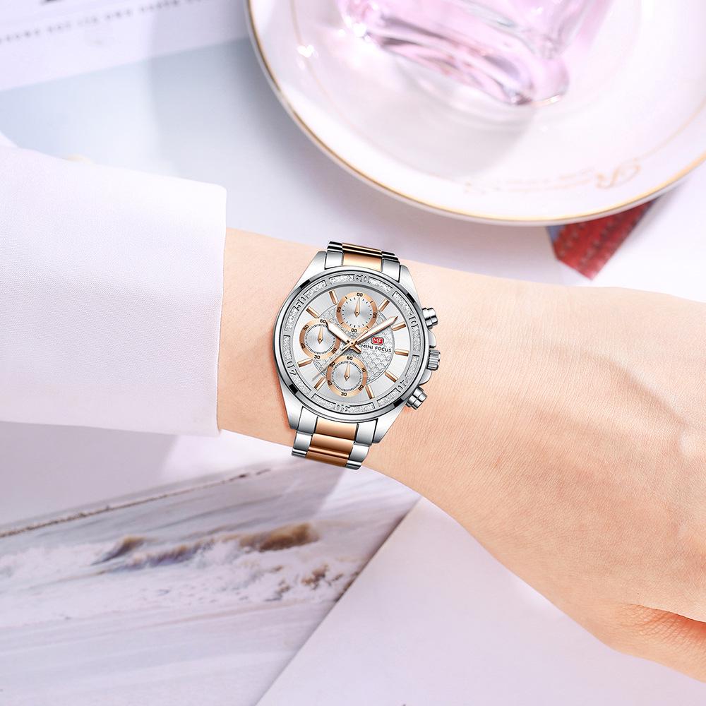 MINIFOCUS British Women's Quartz Watch with Copper Coin Pattern and Steel Band (Model 0615L)