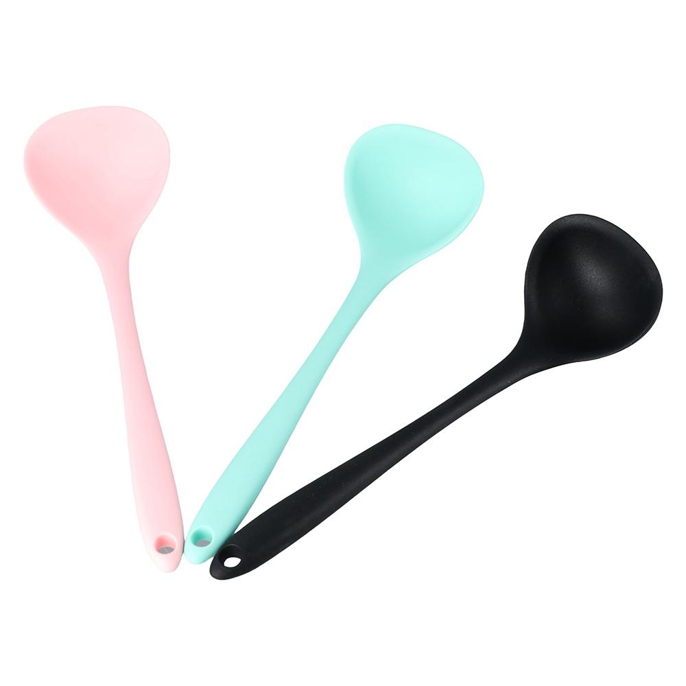 Cooking Heat Resistant Curved Handle Non-stick Silicone Soup Ladle Scoop Tableware Serving Spoon