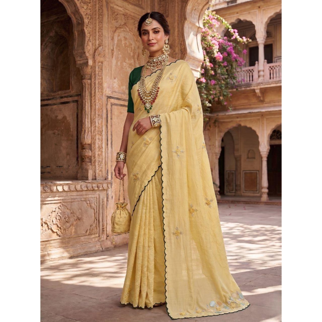 Top Trending – Exclusive Tana Bana Handwork Saree Collection