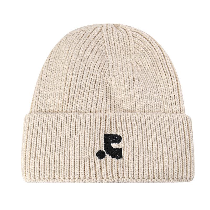 Autumn and Winter Warm Hats for Female Stars with The Same Letters Knitted Hats for Students and Couples Pullover Cold Hats Woolen Hats for Men