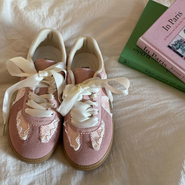 Silver lace niche moral training shoes women's 2025 new popular pearlescent shoelaces thin retro ballet style white shoes