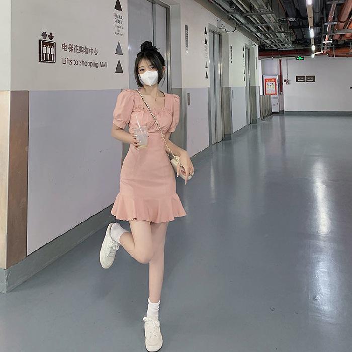 Vestido Curto Feminino Moda Babados Cintura Fina Gola Quadrada Pequeno A-line Vestido Bolsa Quadril