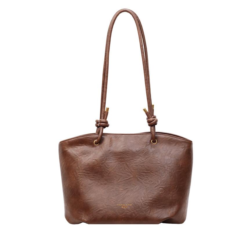 Tote Bag, A Simple, Fashionable and Versatile Commuter Underarm Bag