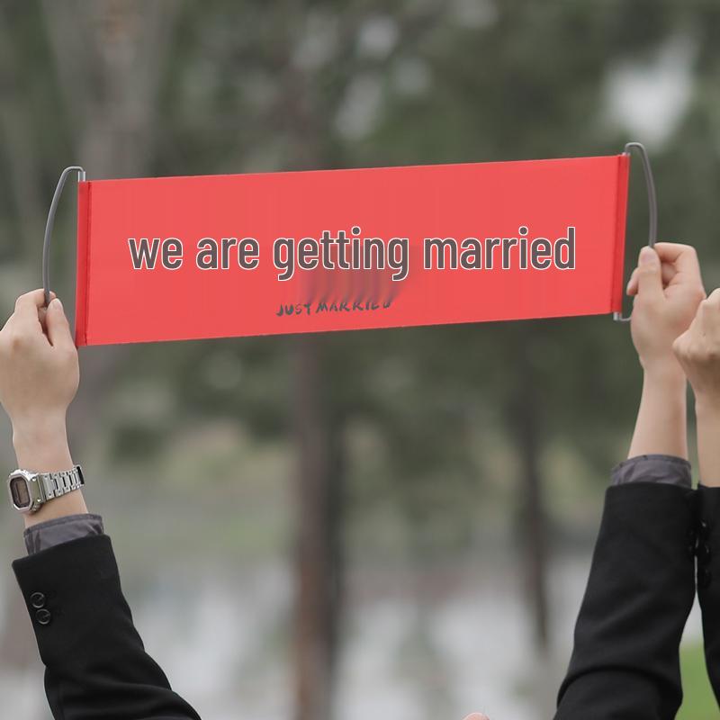 New Year Wedding Photo Props: License & Banner Posing Game