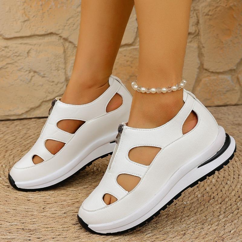 Fashion Ladies Shoes 2025 New Closed Toe Women's Sandals Fashion Plus Size Casual Summer Hollow Out Light Comfortable Wedge Sandals