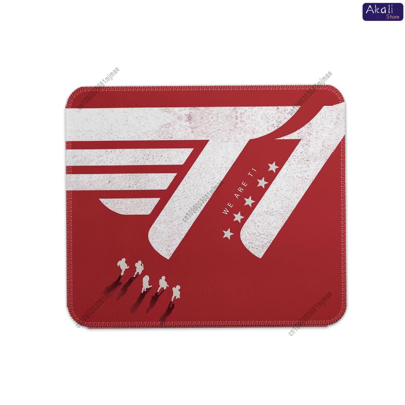 T1 5-Time World Champion Mousepad with Faker Signature LOL Gaming Desk Mat T1 Team Merchandise Personalized Gamer Gift for Fans