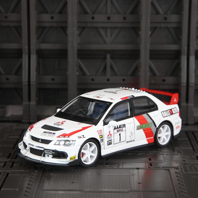 1:32 Mitsubishi EVO 9th generation alloy rally car model doors and engine hood, trunk can be opened has sound and lighting