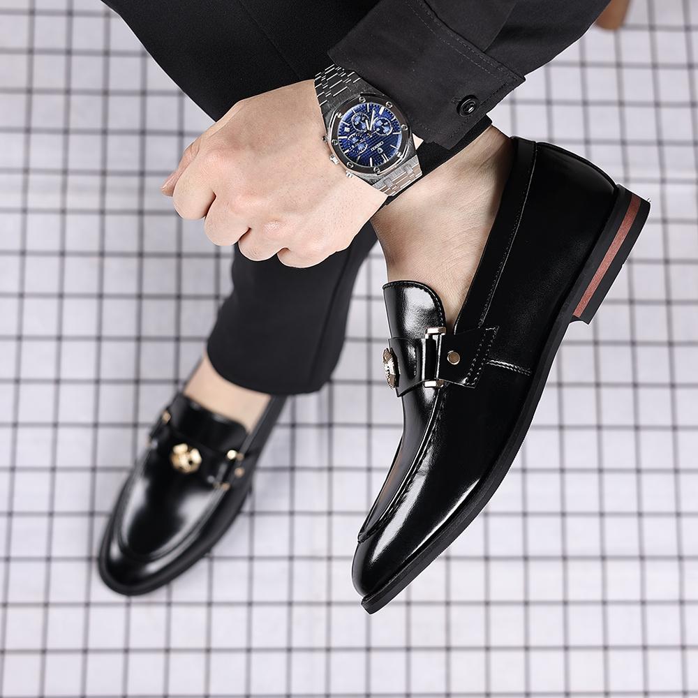 Fashion Hot Sale Leather Loafers Handmade Stitching Mens Walking Shoes Rubber Casual Shoes Comfy Slip on Flats Simple Moccasins Flats