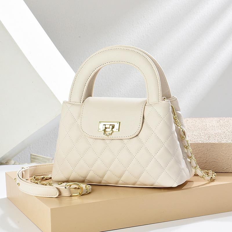 Exquisite Small Bag Women's Bag Diamond Chain Handbag Versatile Fashion Shoulder Messenger Bag