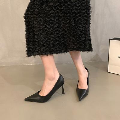 High Heels Französisches Temperament Society-Damen Schuhe 2024 neu Frühling schwarz schlicht spitz leichte Öffnung Stiletto-Schuhe