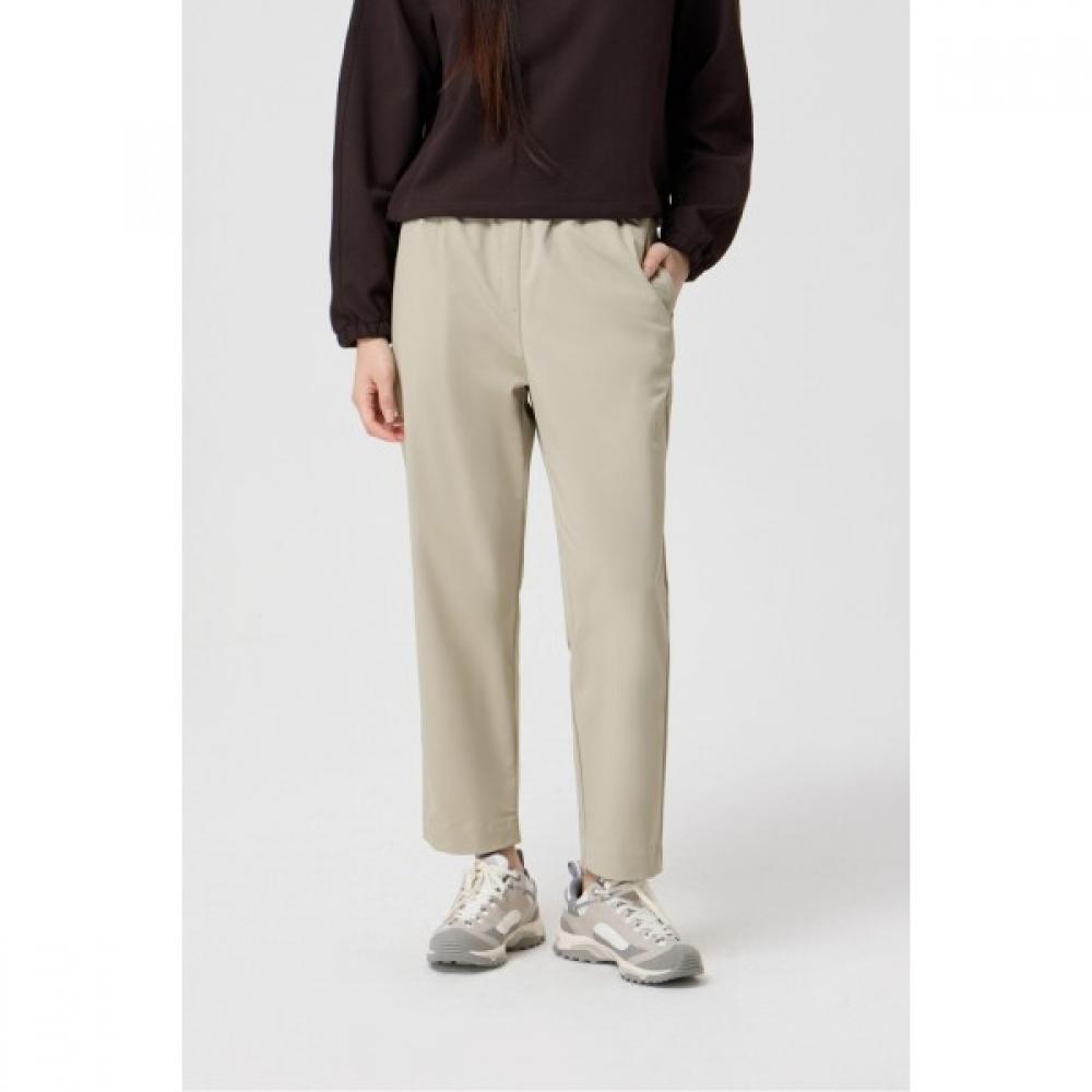 Kolon SportS Women S Cropped Tapered Fit pantS Tvpna24412lbe