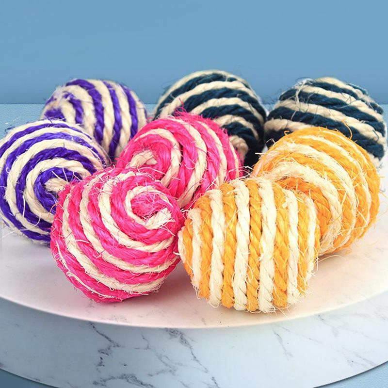 Sisal Cat Teasing Ball: Self-Amusement, Bite-Resistant, Molar Grinding, Sound-Making Pet Toy