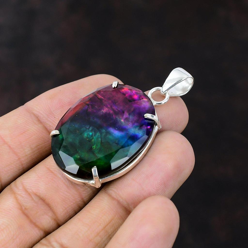 Facetterad ammolithänge av högsta kvalitet ädelstenshänge Unik design smycken 925 sterling silver hänge Handgjorda läckra hänge present till honom