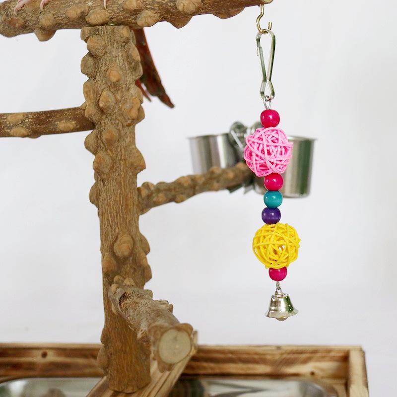 Massivholz Papageien Trainingsständer: Interaktiver Stachelbeeren-Vogelspielplatz