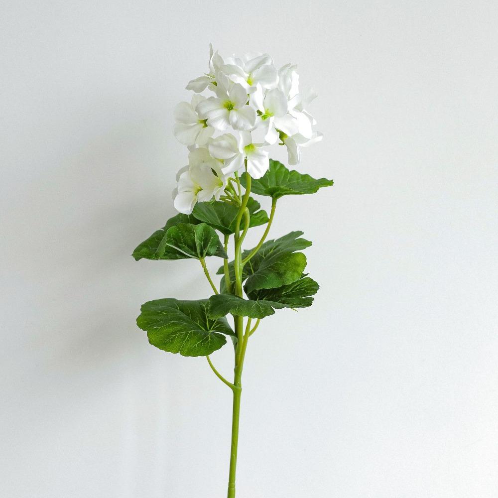 

UV Resistant Simulated Begonia Branch 2 Heads Silk Fake Flower Hotel Decor