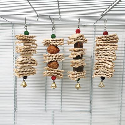 Giocattolo per Gabbia Pappagallo Nutrizione Ricca Resistente ai Morsi Ecologico Naturale Sgranocchio di Foglia di Mais Erba Spiedino da Masticare