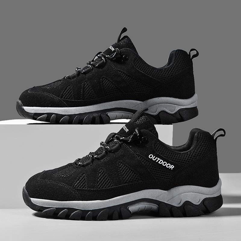 

Outdoor hiking shoes for men and women large size light and wear-resistant autumn new hiking outdoor shoes climbing 36 чорний