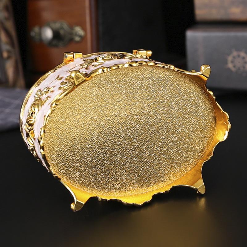 Metal creative European retro jewelry box small hand-painted high-end rose jewelry necklace box Valentine's Day gift